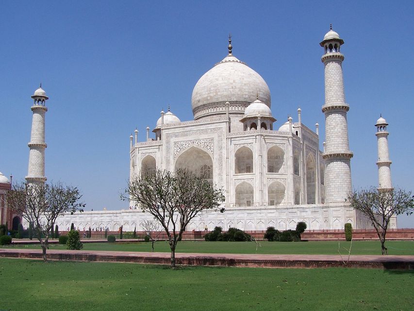 Jaipur: Same Day Taj Mahal Tour With Transfer To New Delhi - Accessibility Features