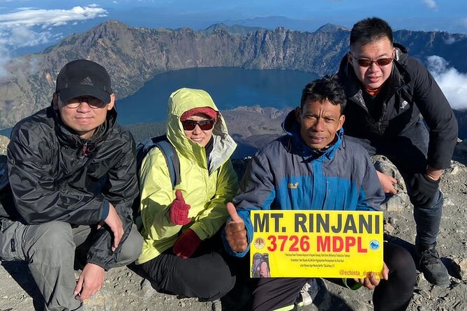 Joint Group Tour 3D/2N Summit-Lake Hotspring - Booking and Cancellation Policy