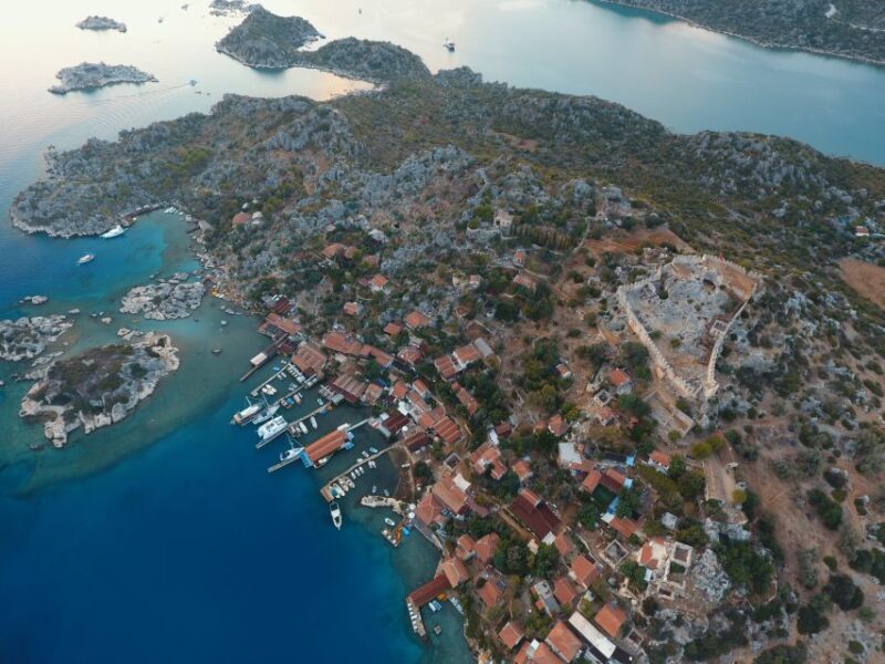 Kaş: Private Kekova Boat Tour With Lunch - Sightseeing Opportunities