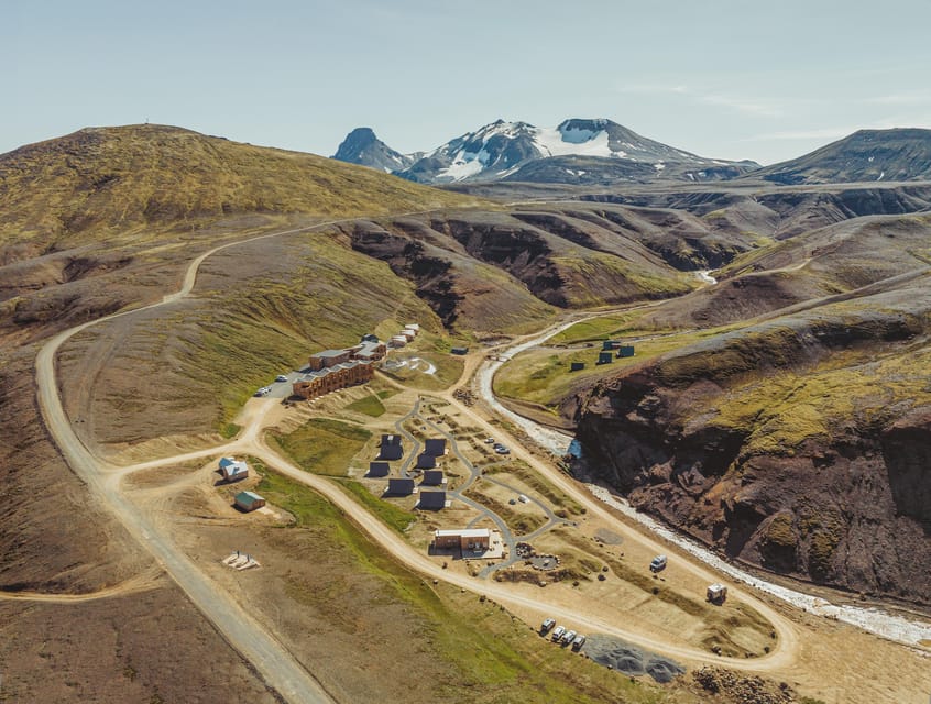 Kerlingarfjöll: Highland Baths Admission - Amenities Available