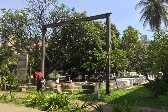 Khmer Rouge, Genocide Museum &Killing Field Tour - Customer Feedback and Reviews