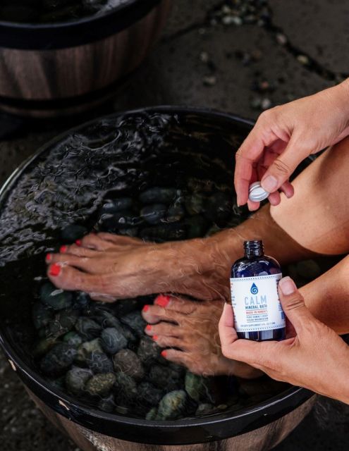 Kona Salt Farm: Deep Ocean Cold Water Mineral Foot Soak - Oceanview Cabana Setting