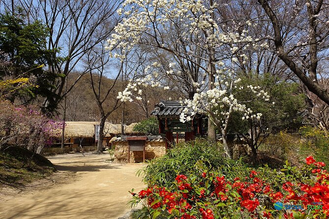 Korean Folk Village Half-Day Guided Tour From Seoul - Transportation Details