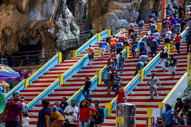 Kuala Lumpur Private Tour to Batu Caves Hotsprings And Waterfalls - Cancellation Policy