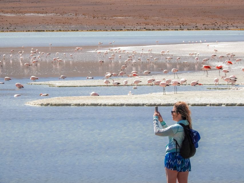 La Paz: Uyuni Salt Flats & Isla Incahuasi 5-Day Bus Tour - Included Amenities
