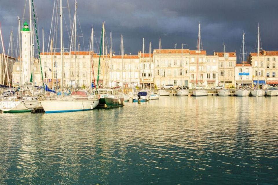 La Rochelle: Private Custom Tour With a Local Guide - Customer Testimonials