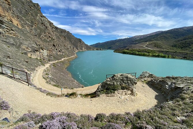 Lake Dunstan Discovery Cycling Tour - Local Attractions