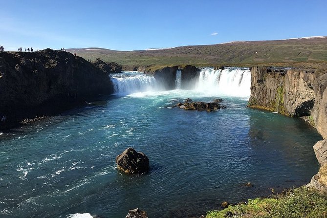 Lake Myvatn and Godafoss Waterfall Day Tour From Akureyri - Traveler Experience and Reviews