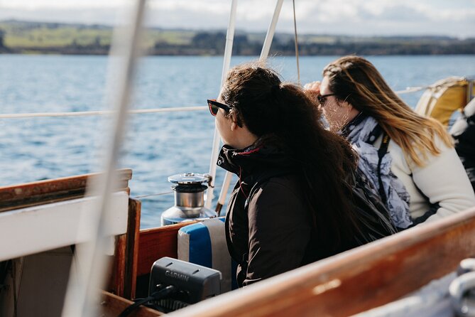 Lake Taupō Private Day Tour From Auckland to MāOri Rock Carvings - Scenic Attractions Along the Route
