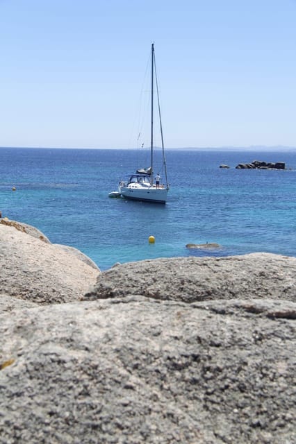 Lavezzi and Cavallo Islands: Private Sailing Tour - Island Features and Attractions
