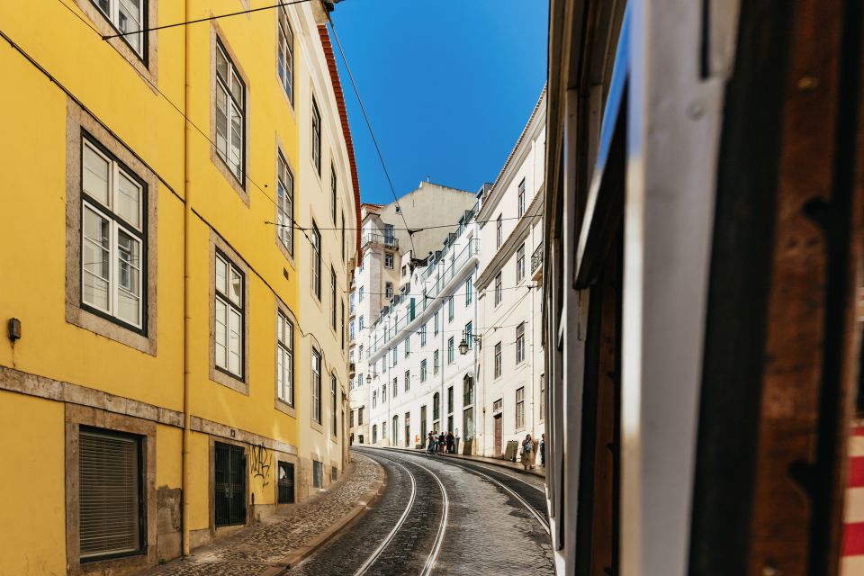 Lisbon: 72/96-Hour Hop-On Hop-Off Bus, Tram & Boat Ticket - Highlights of the Tour Package