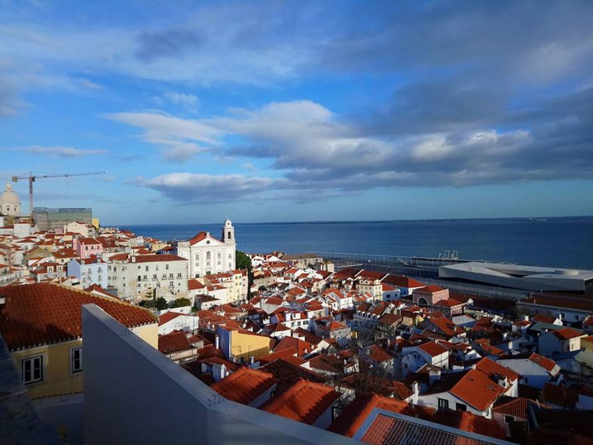 Lisbon: Walking Tour With a Local Guide - Itinerary and Route