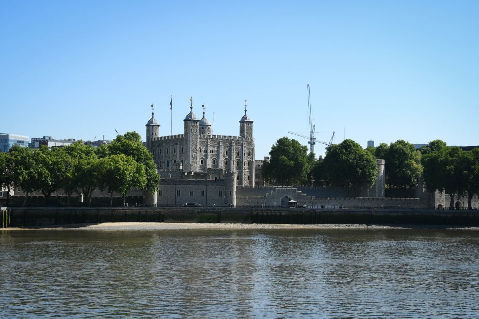 London: Westminster Walking Tour & The Tower of London Entry - Meeting Point Details