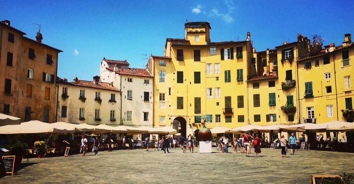Lucca: 2-Hour City Center Walking Tour - Meeting Point and Accessibility