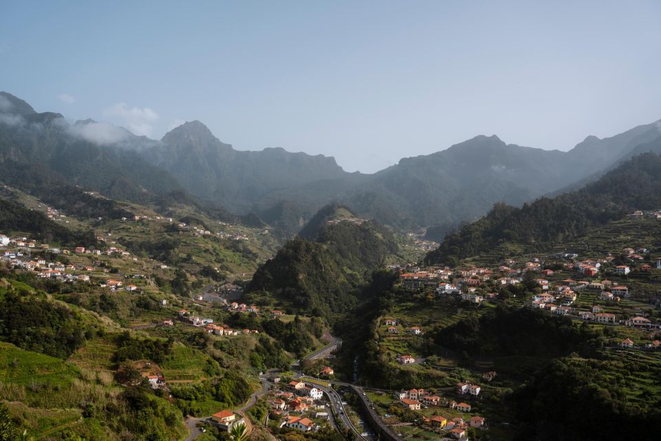 Madeira : East Side - Santana Highlights 4x4 Experience - Visit North Mills Distillery