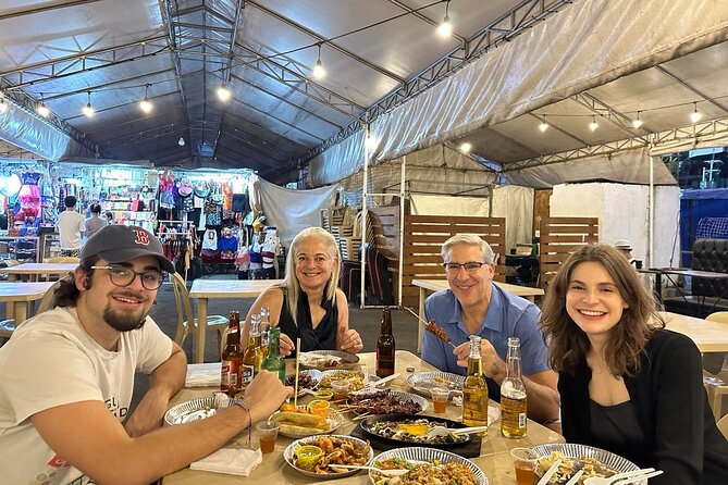 Makati Street Food Experience With V - Traversing Makatis Lively Culinary Landscape