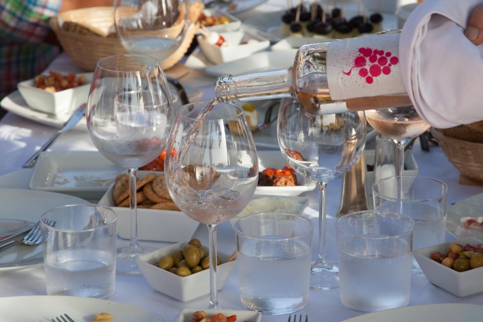 Mallorca: Private Wine Tour With Tasting and Picnic - Winery Visit and Wine-Making