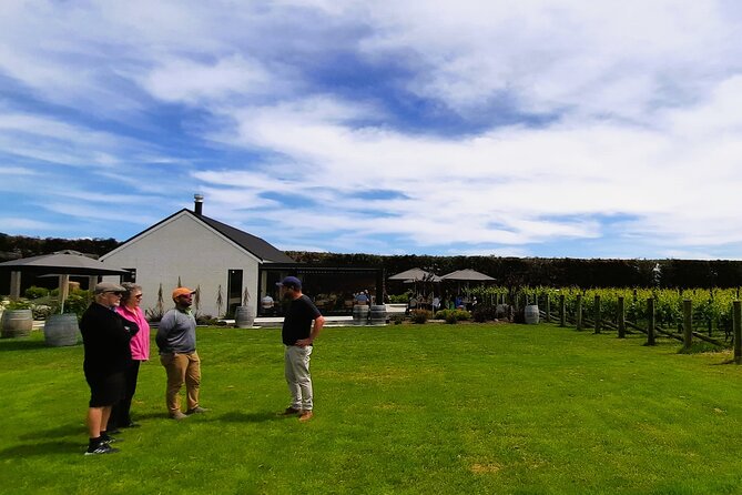 Martinborough Winery and Foodie Tour - Pickup and Meeting Details