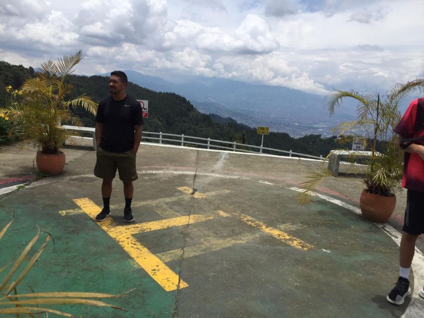 Medellin: Pablo Escobar Tour by Ex-Cop - Tour Insights