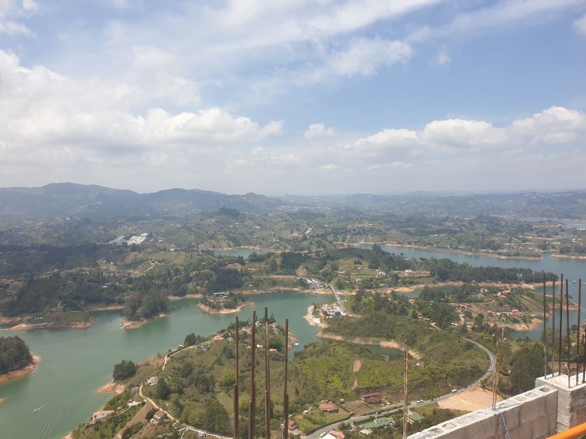 Medellin: Peñol Rock and Guatape Group Tour - Shared Boat Experience