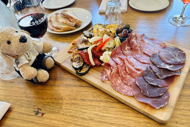 Melbourne: Yarra Valley Wines, Beer/Gin & Choc Tour With Lunch - Seasonal Lunch Menu