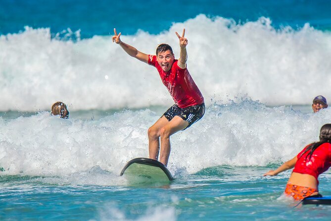 Merricks Noosa Learn to Surf: 2 Hour Group Surfing Lesson - Accessibility Information