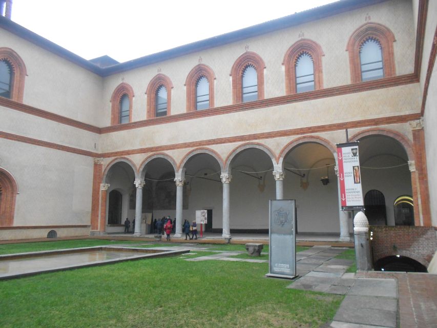 Milan: Sforza Castle & Leonardo Skip-the-Line Private Tour - Tour Duration and Languages