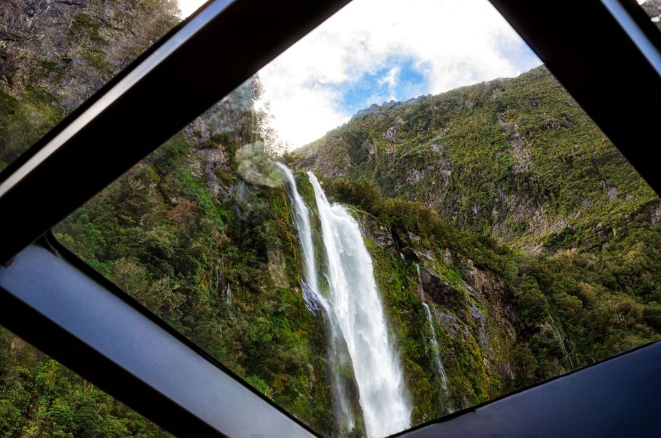 Milford Sound: Nature Cruise on a Modern Catamaran - Accessibility Information