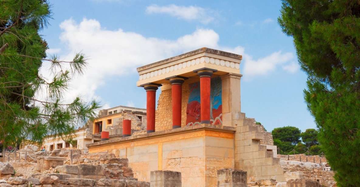 Minoan Path: Knossos Palace, Winery Visit, Lunch at Archanes - Exploring Knossos Palace