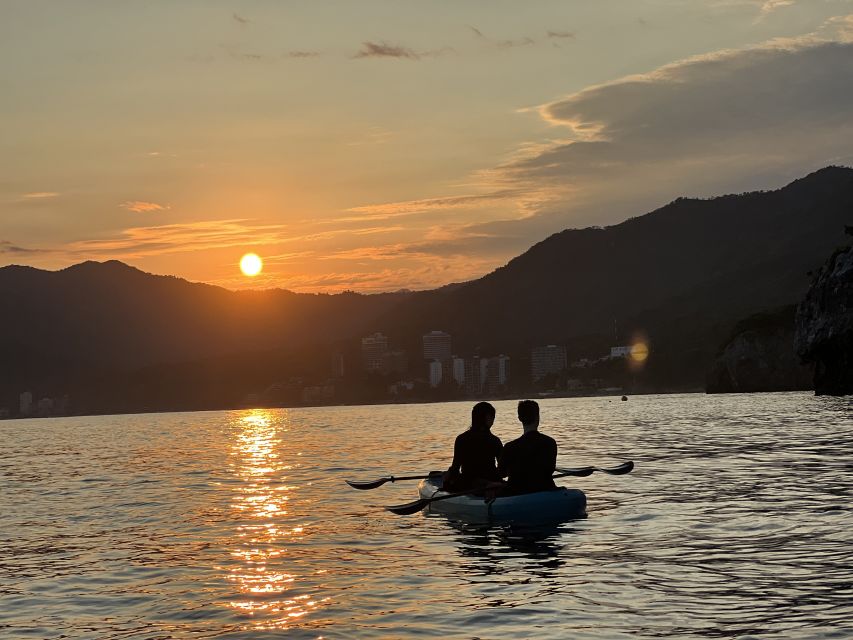 Mismaloya: Los Arcos Bioluminescent Waters Kayak & Cave Tour - Meeting Point