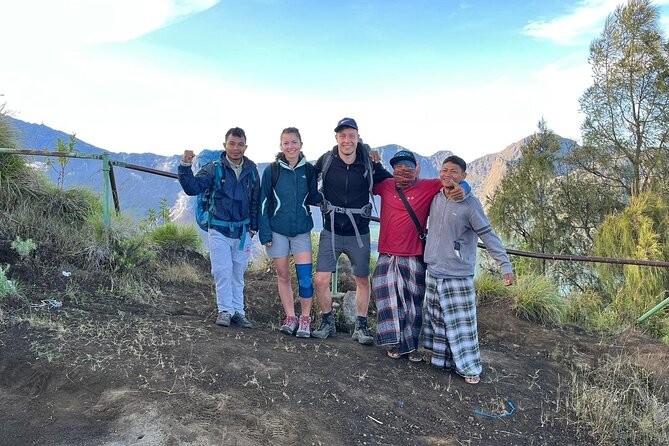 Mount Rinjani Trekking Volcano ( 4D-3N ) - Booking Process