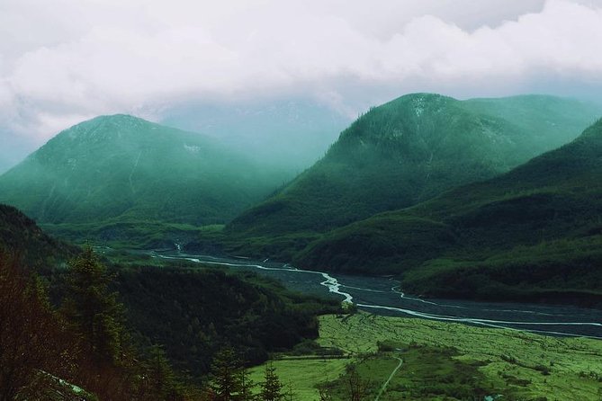Mt. St. Helens National Monument From Seattle: All-Inclusive Small-Group Tour - Accessibility Information