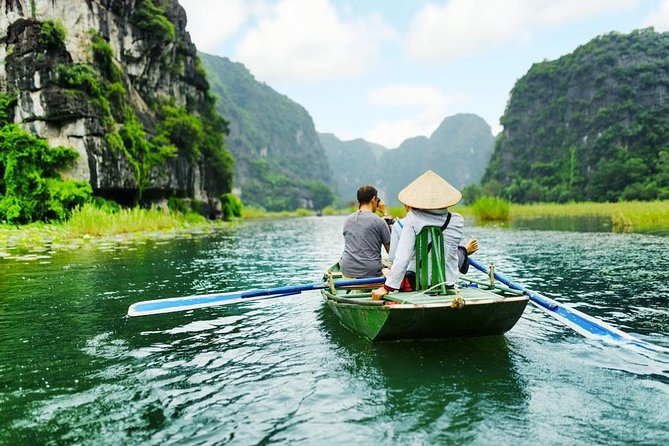 Mua Cave - Tam Coc - Hoa Lu Temple Boat Trip Full Day - Inclusions