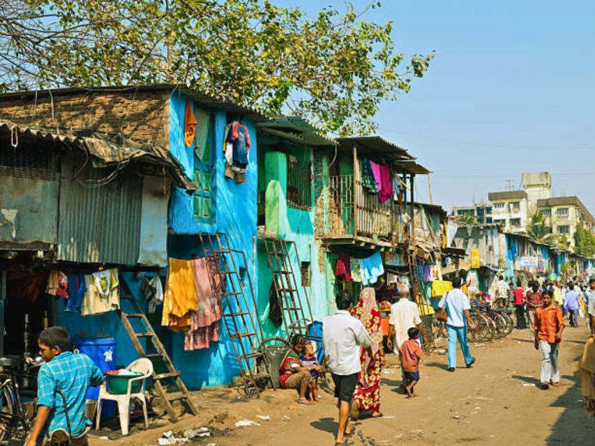Mumbai Iconic Slum Dharavi Walking Tour - Navigating Alleyways
