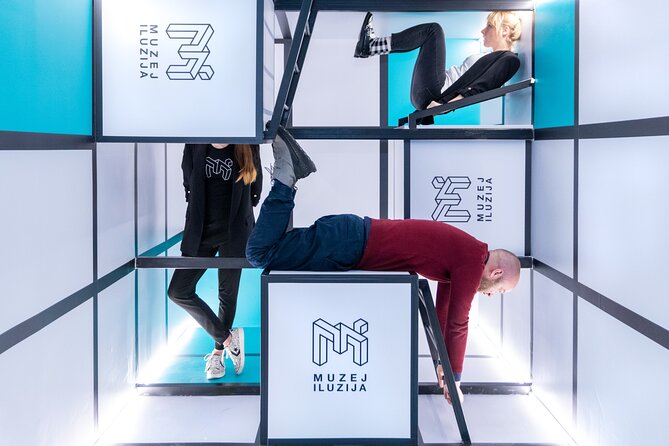 Museum of Illusions Zagreb - Accessibility and Group Size