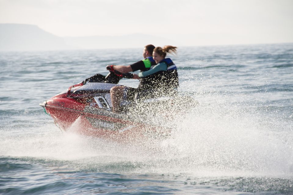 Nazaré: Jet Ski Rental - Meeting Point Location