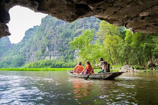 Ninh Binh Day Tour Hoa Lu - Tam Coc - Mua Cave via Boat & Bike - Floating on the River