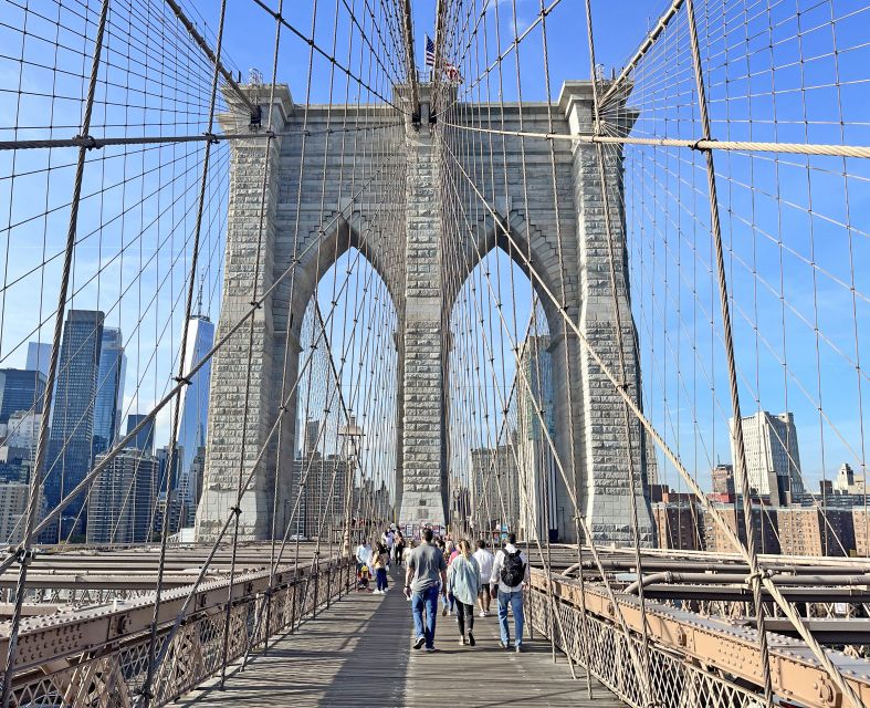 NYC: Brooklyn Bridge and Dumbo Guided Walking Tour - Panoramic City Views