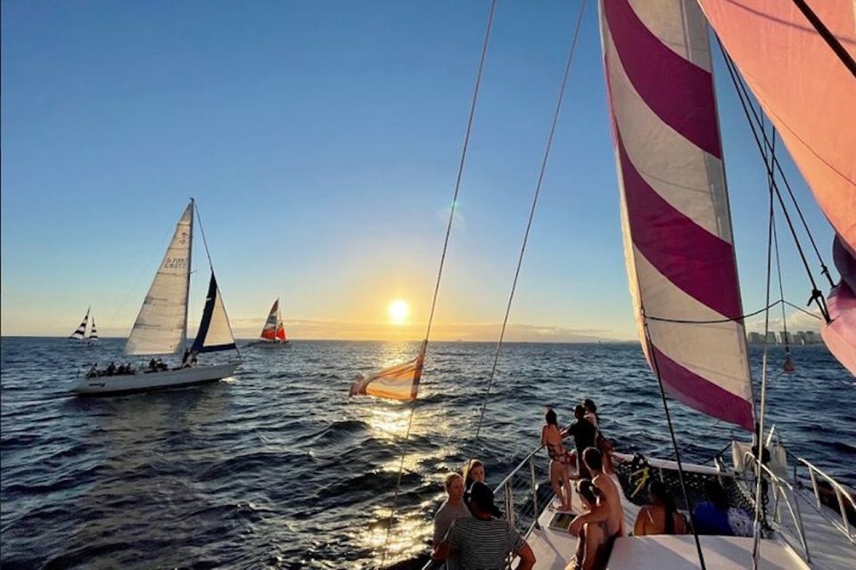 Oahu: Waikiki Sunset Catamaran Sail and Swim - Marveling at Waikikis Lights