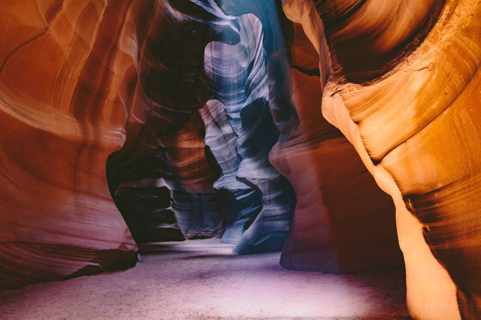 Page: Upper Antelope Canyon Entry Ticket and Guided Tour - Meeting Point Options