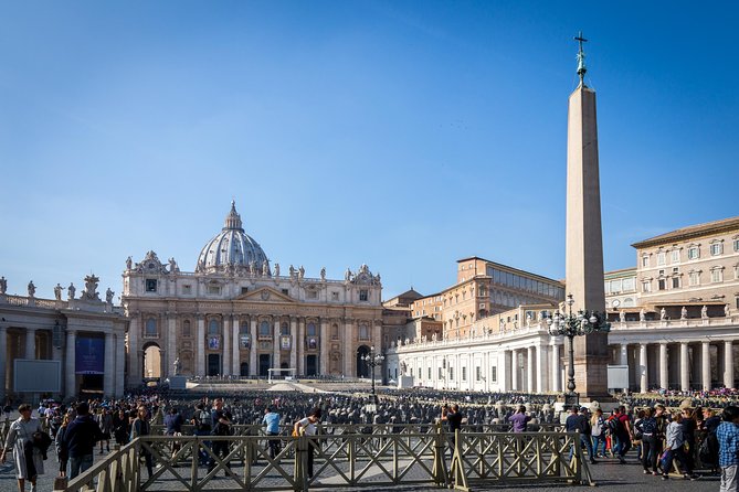 Papal Audience Tickets and Presentation With an Expert Guide - Small-Group Experience and Exclusivity