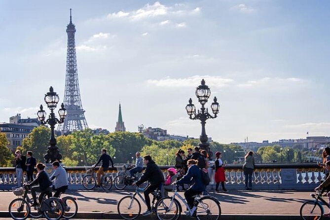 Paris Along the Seine: Guided Tour of the Greatest Monuments - Booking Information