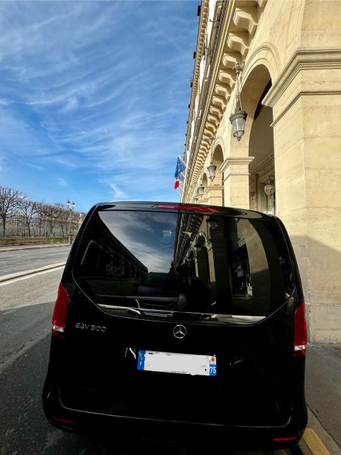 Paris: Luxury Mercedes Transfer to Brussels - Vehicle Experience