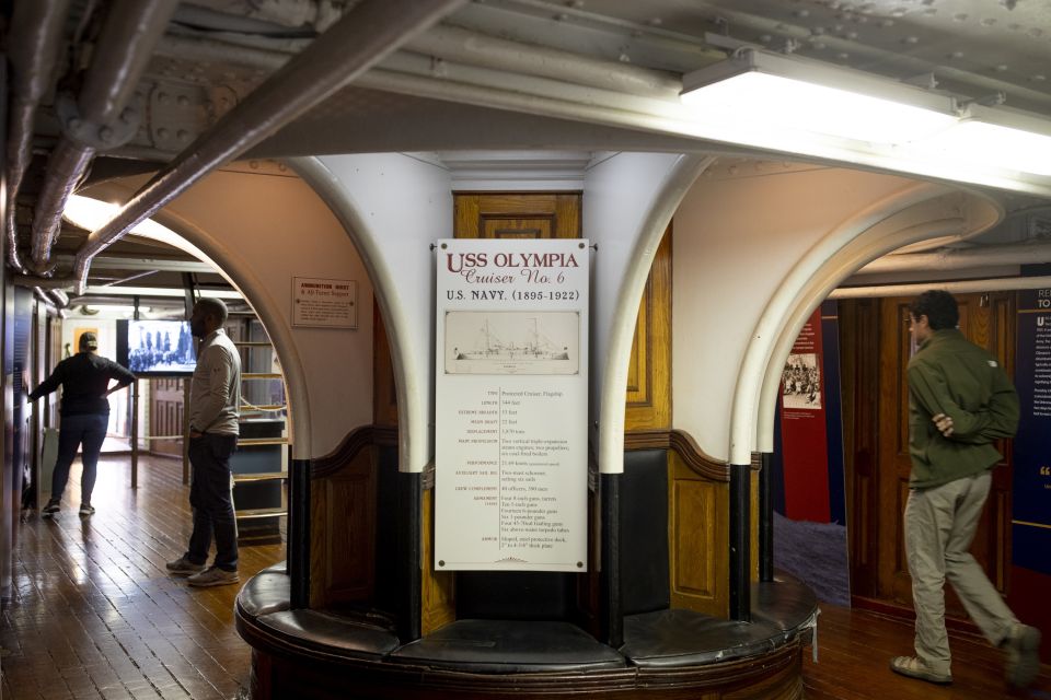 Philadelphia: Independence Seaport Museum and USS Olympia - Pirate Ship Diligence