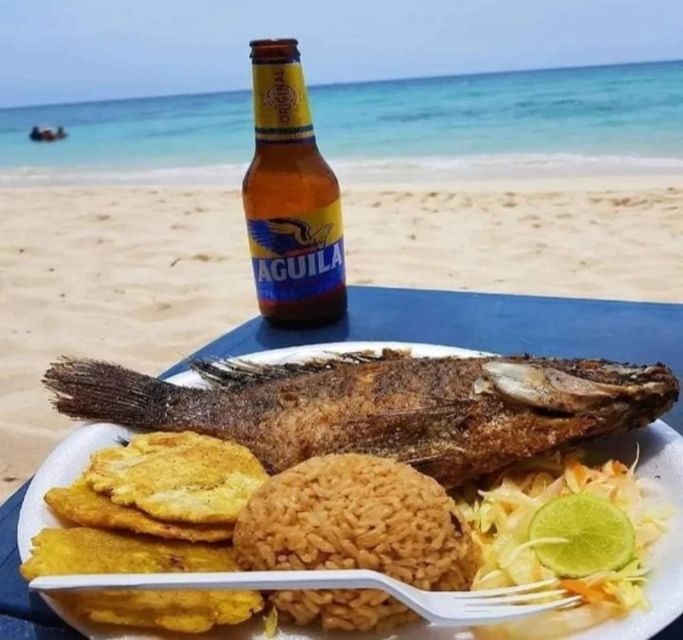 Playa Blanca: Daytour With Snorkeling and Racoon Sighting - Snorkeling Experience
