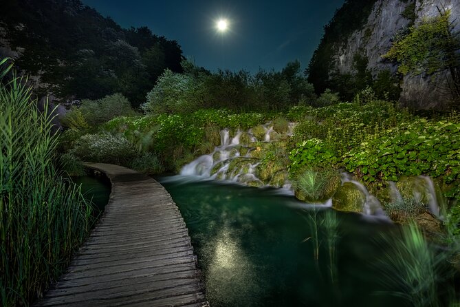 Plitvice Lakes Private Guided Walking Tour - Booking and Cancellation Policies