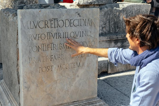 Pompeii PRIVATE TOUR With Locals: Ticket & Guide Included - Pricing and Group Options