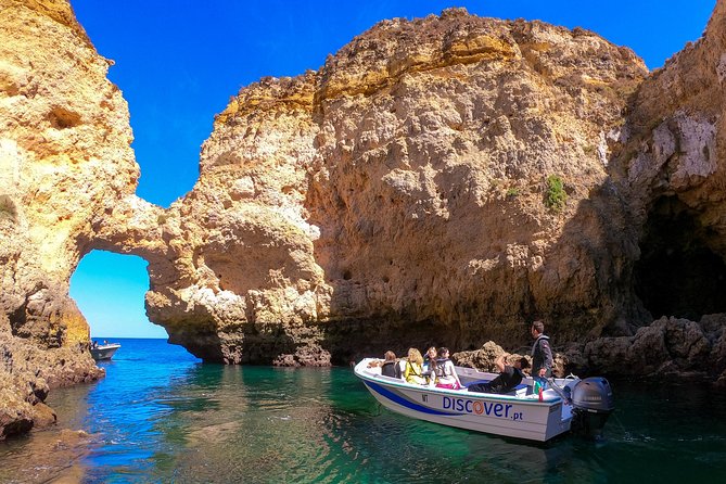 Ponta Da Piedade Boat Tour to Caves and Beaches With Local Guide - Tips for an Enjoyable Experience