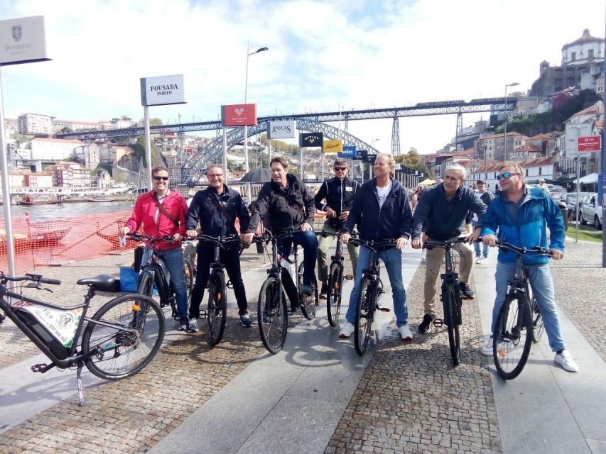 Porto: E-bike Tour - Visiting Points of Historical Interest