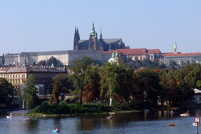 Prague: Classic City Bike Tour - Policies